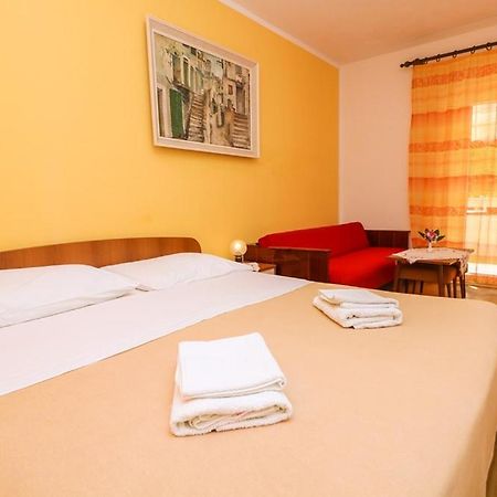 Double Rooms Tomica 2 With Balcony Baska  Luaran gambar
